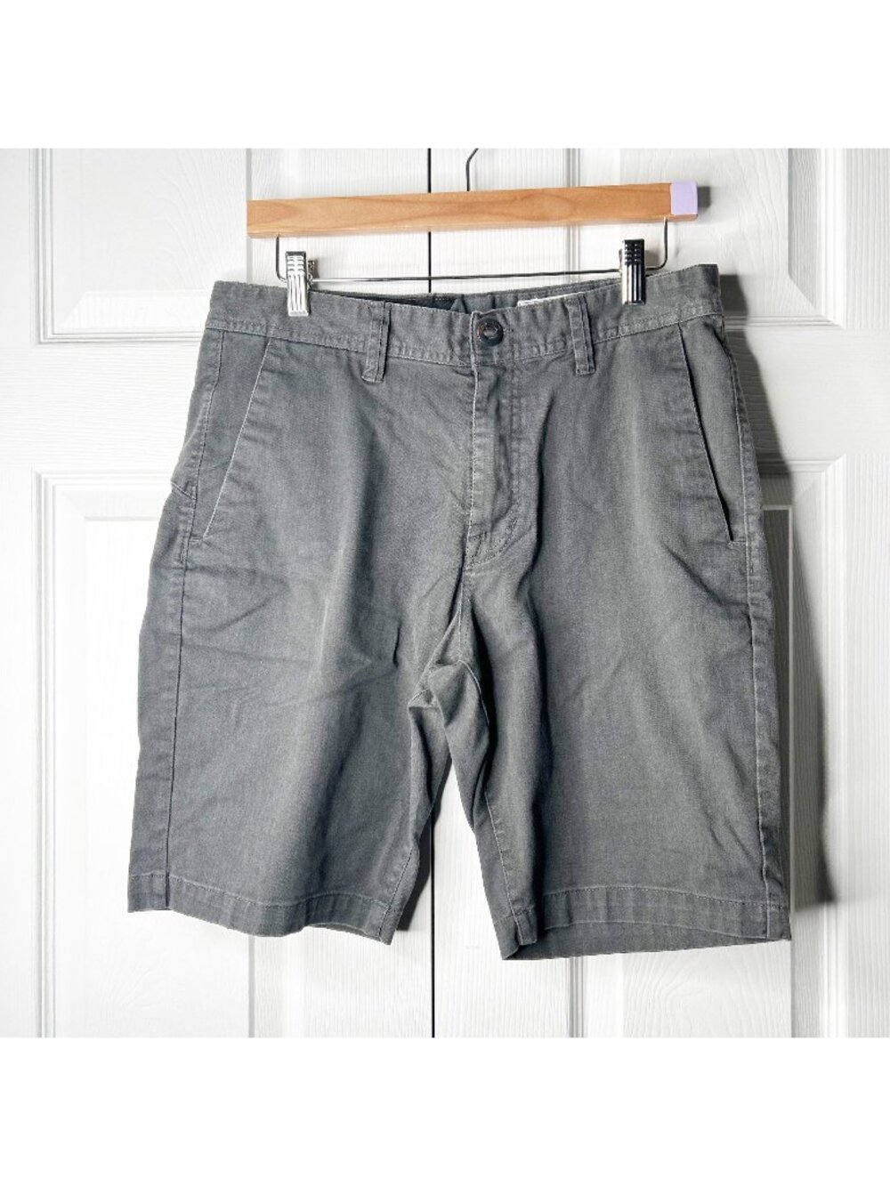 Volcom True To This Grey Casual Shorts Men's Size 32
